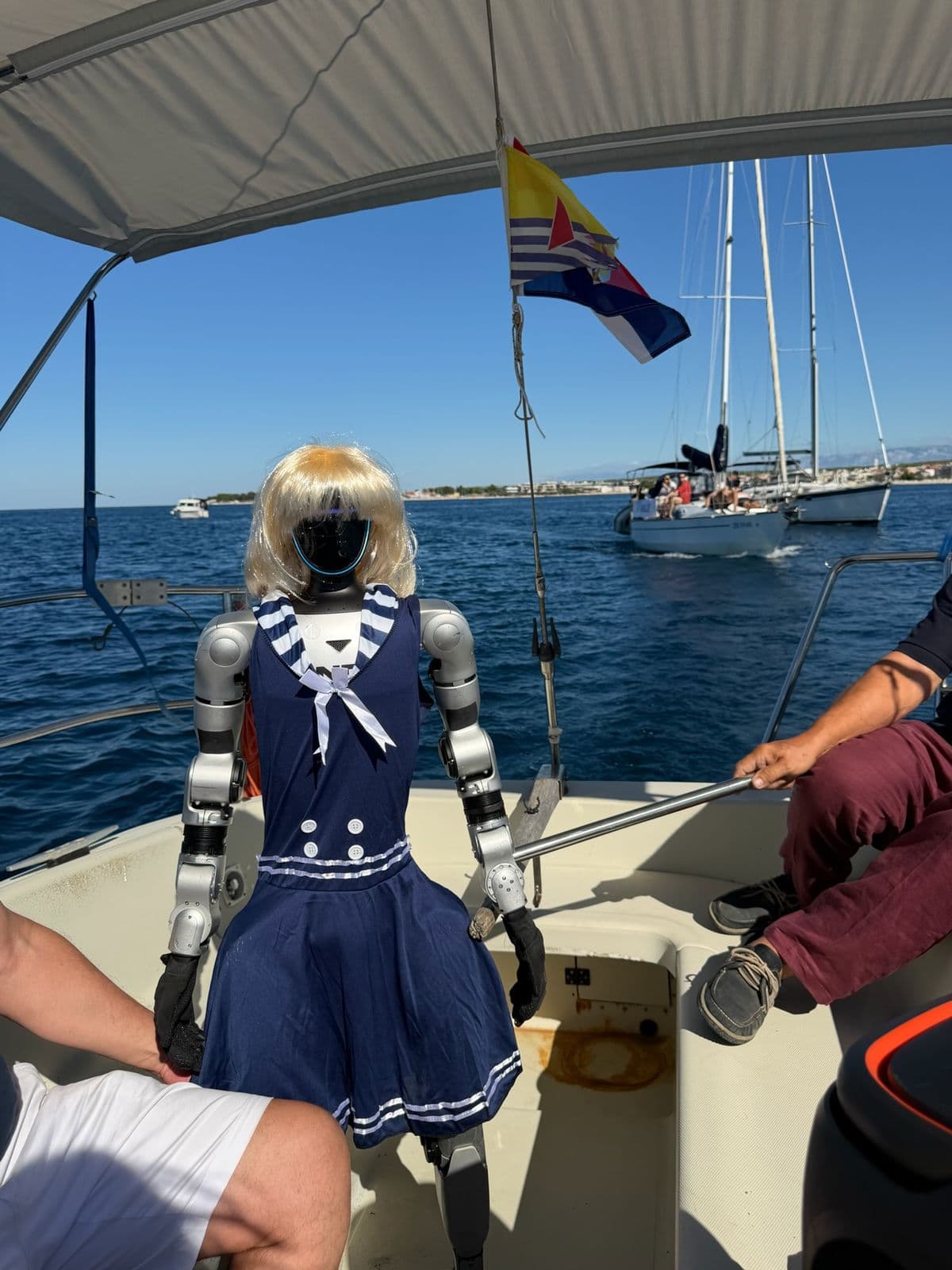 Robotski konvoj u Zadarskom kanalu